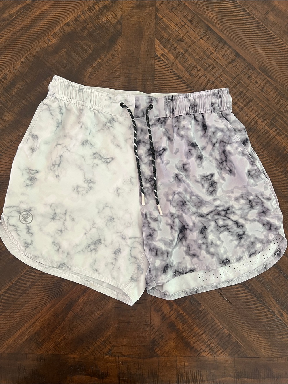 Men’s Legends Elastic Waist Shorts
